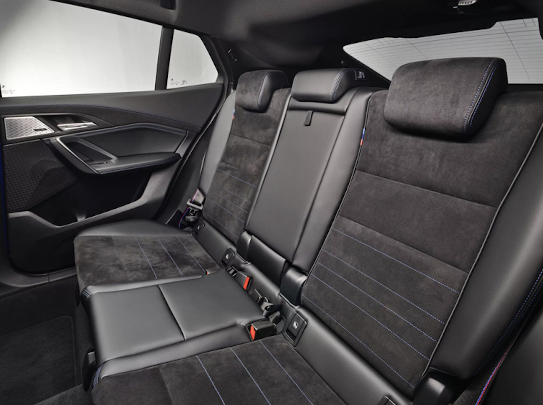 bmw_iX2_xDrive30_M_Sport