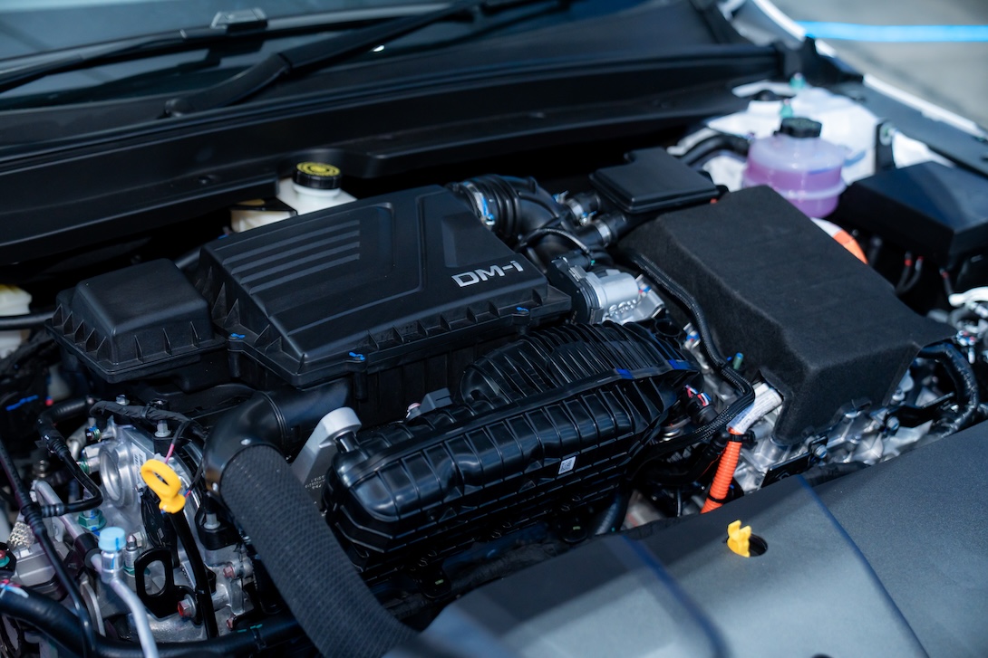 BYD SEAL 5 DM-i SUPER HYBRID 