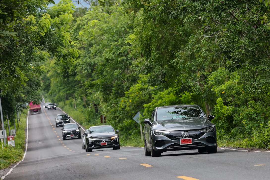Mercedes-Benz SUV Driving Events 