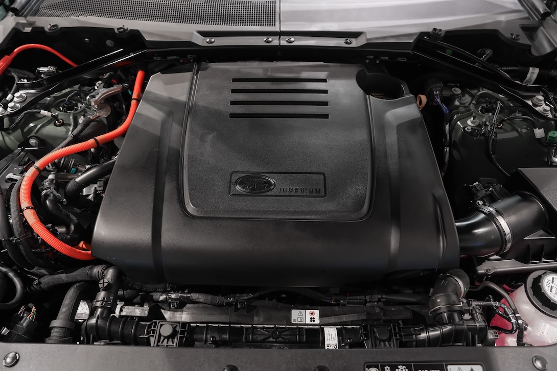 Defender Trophy Edition 