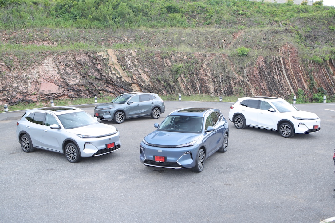 GEELY STARRAY EM-R 