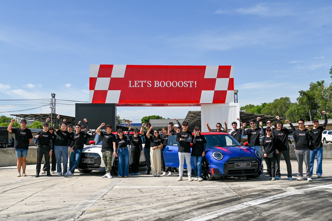 MINI John Cooper Works Track Day