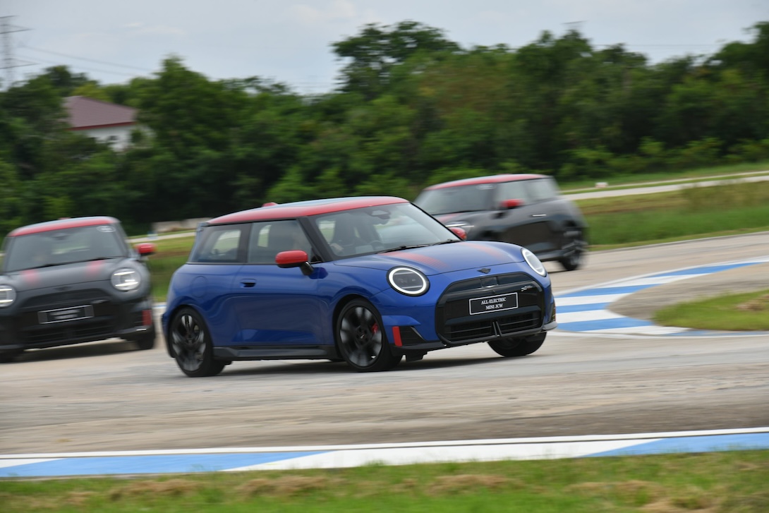 MINI John Cooper Works Track Day