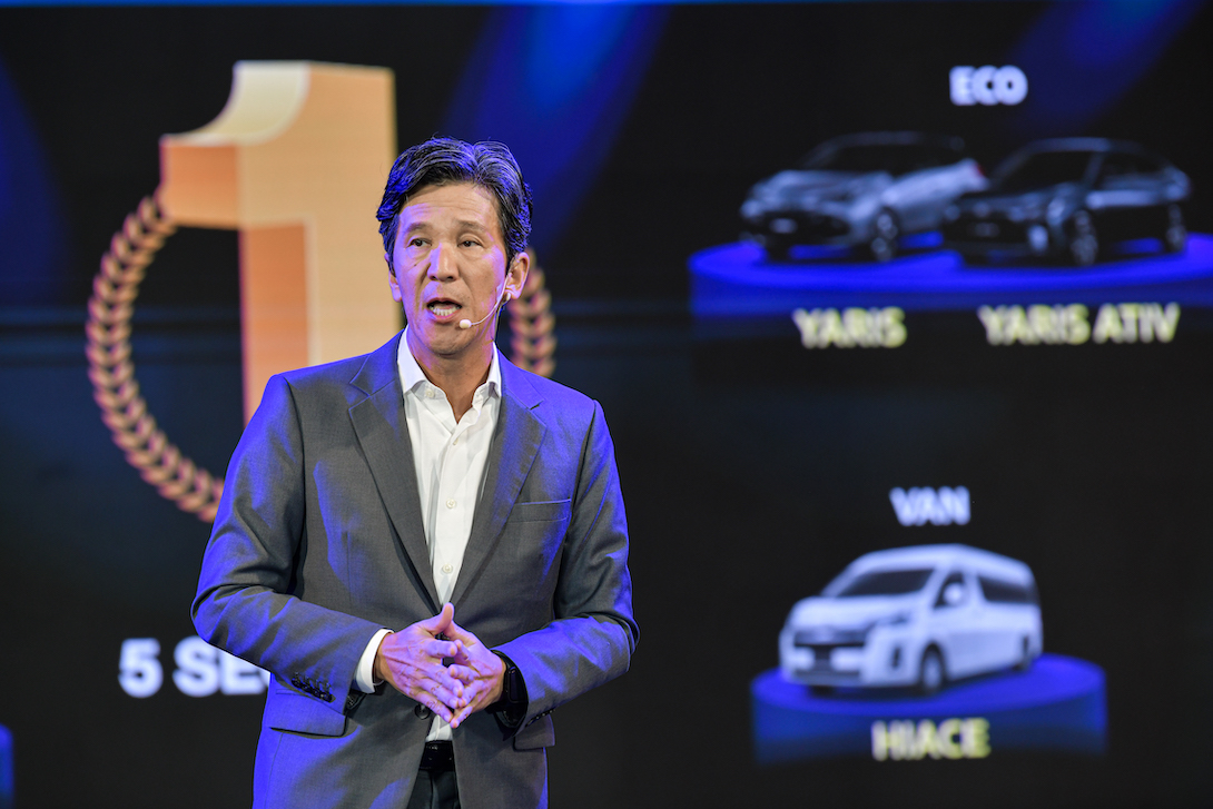 โตโยต้า โคโรลล่า ครอส