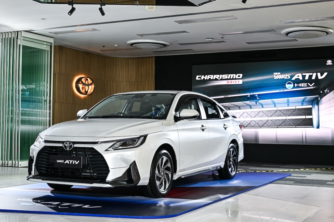 YARIS ATIV HEV
