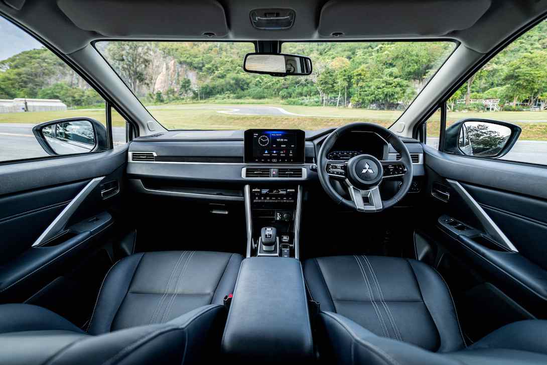 mitsubishi_XPANDER_XPANDER_CROSS_HEV