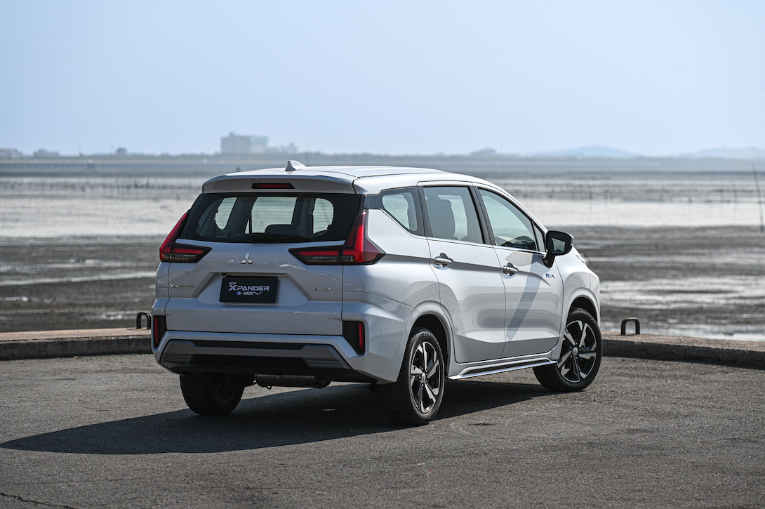 Mitsubishi Xpander HEV 