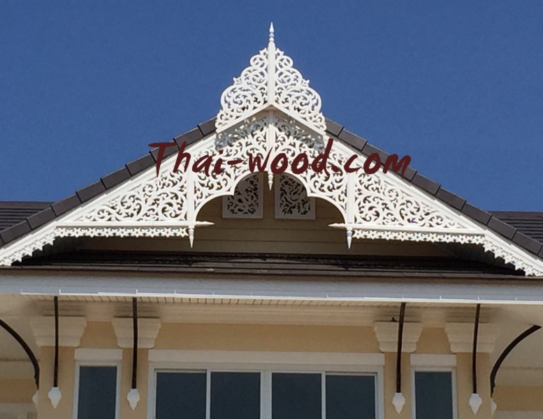 หลังคาฉลุลายไทย