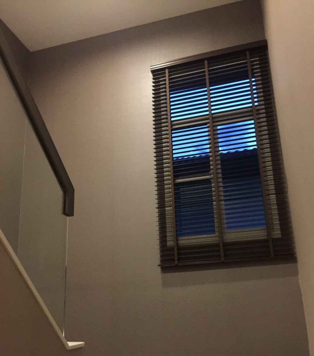 ร้านขายวอลเปเปอร์ มู่ลี่ และผ้าม่านทุกประเภท