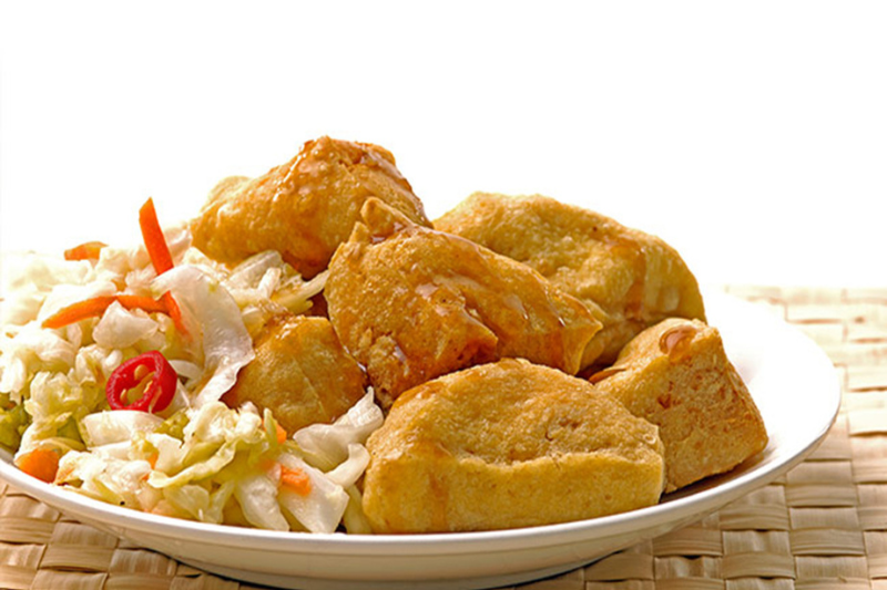 เต้าหู้เหม็นทอด อาหารสตรีทฟู้ดชื่อดังของไต้หวัน