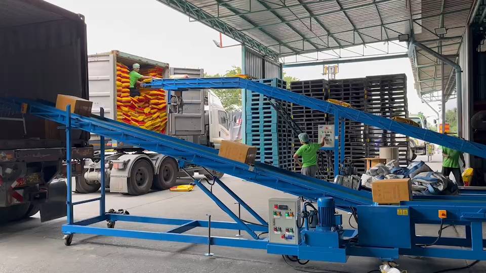 สายพานขึ้นกระสอบ