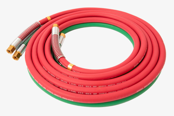 Oxygen hose clearance