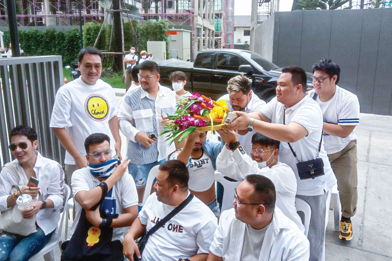 จัดงานทำบุญบ้าน