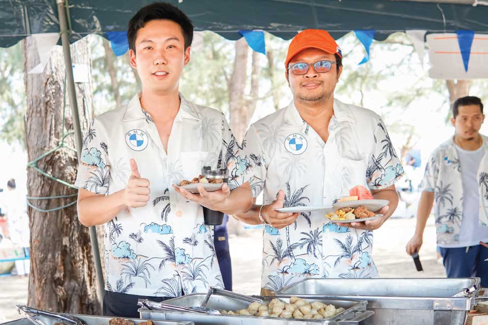 รับจัดเลี้ยง