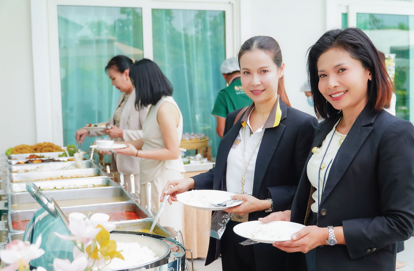 รับจัดบุฟเฟ่ต์