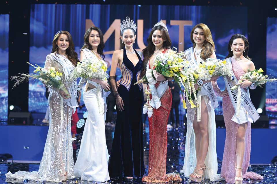 จัดเลี้ยงบุฟเฟ่ต์