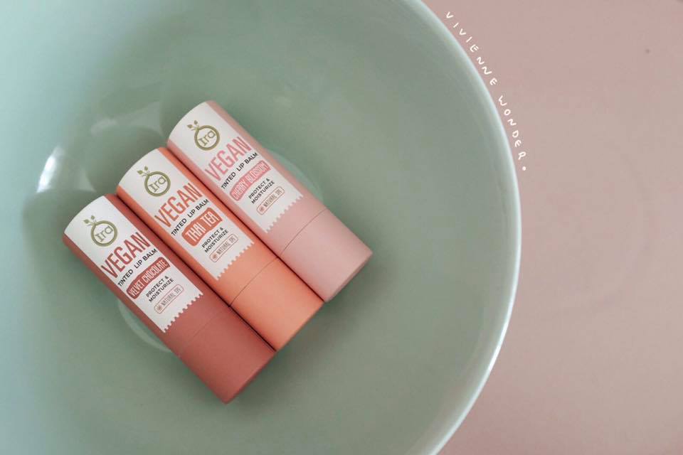 ลิปบาล์มวีเเกนสำหรับผิวเเพ้ง่าย ลิปบาล์มมีสีรุ่นวีเเกนสำหรับคนที่มีปัญหาริมฝีปากเเพ้ง่าย