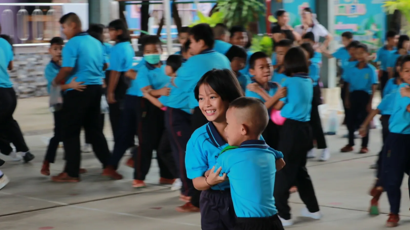 JJ Sat Technology Co., Ltd., in collaboration with Hi Solution of Technology Network Co., Ltd., organized a volunteer initiative titled “This Smile Is Given to the Younger Generation” at Wat Huai Moo School, Ratchaburi Province. – photo 4