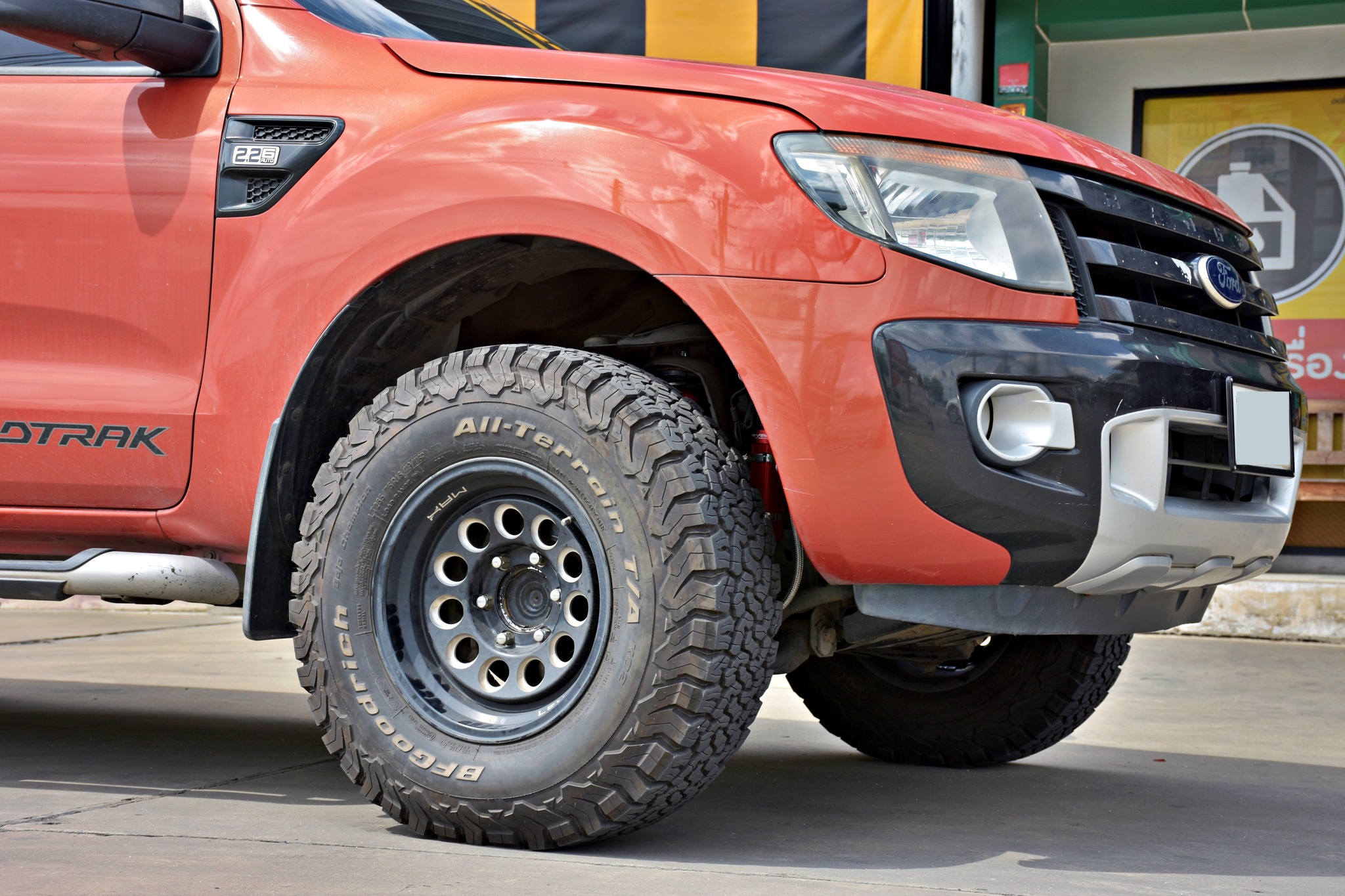 Ford Ranger T6 ProfenderPiggyback -Autoquiks รังสิต-ปทุมธานี