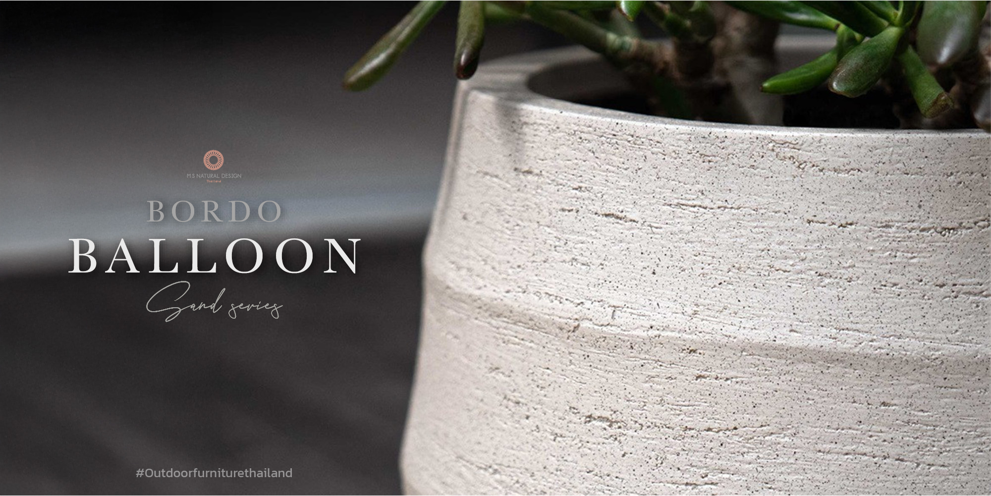 Bordo Balloon Sand กระถางต้นไม้ทรงกลมพรีเมียม ขนาด 55x55 ซม. จาก Luca Lifestyle ผิวสัมผัสเสมือนดินเผา เหมาะสำหรับตกแต่งบ้านและสวน