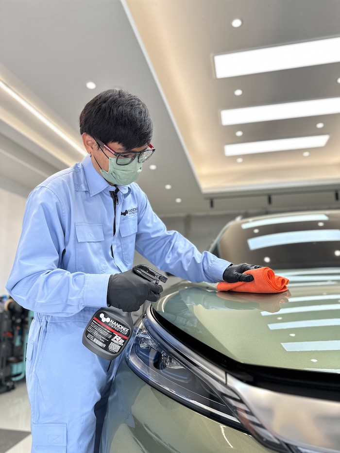 สเปรย์เคลือบแก้ว NANONIX R2 สารกราฟีน