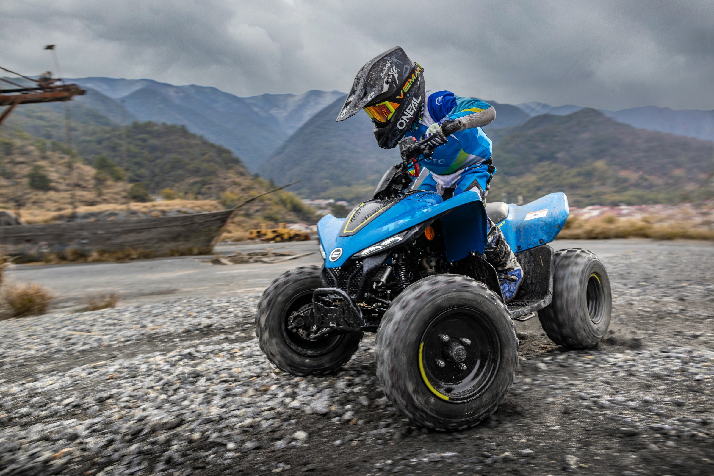 รถ ATV สำหรับเด็ก CFMOTO CFORCE 110 สีแดง ดีไซน์สปอร์ต ถอดแบบรุ่นใหญ่ รถ ATV สำหรับเด็ก CFMOTO CFORCE 110 สีแดง ดีไซน์สปอร์ต ถอดแบบรุ่นใหญ่