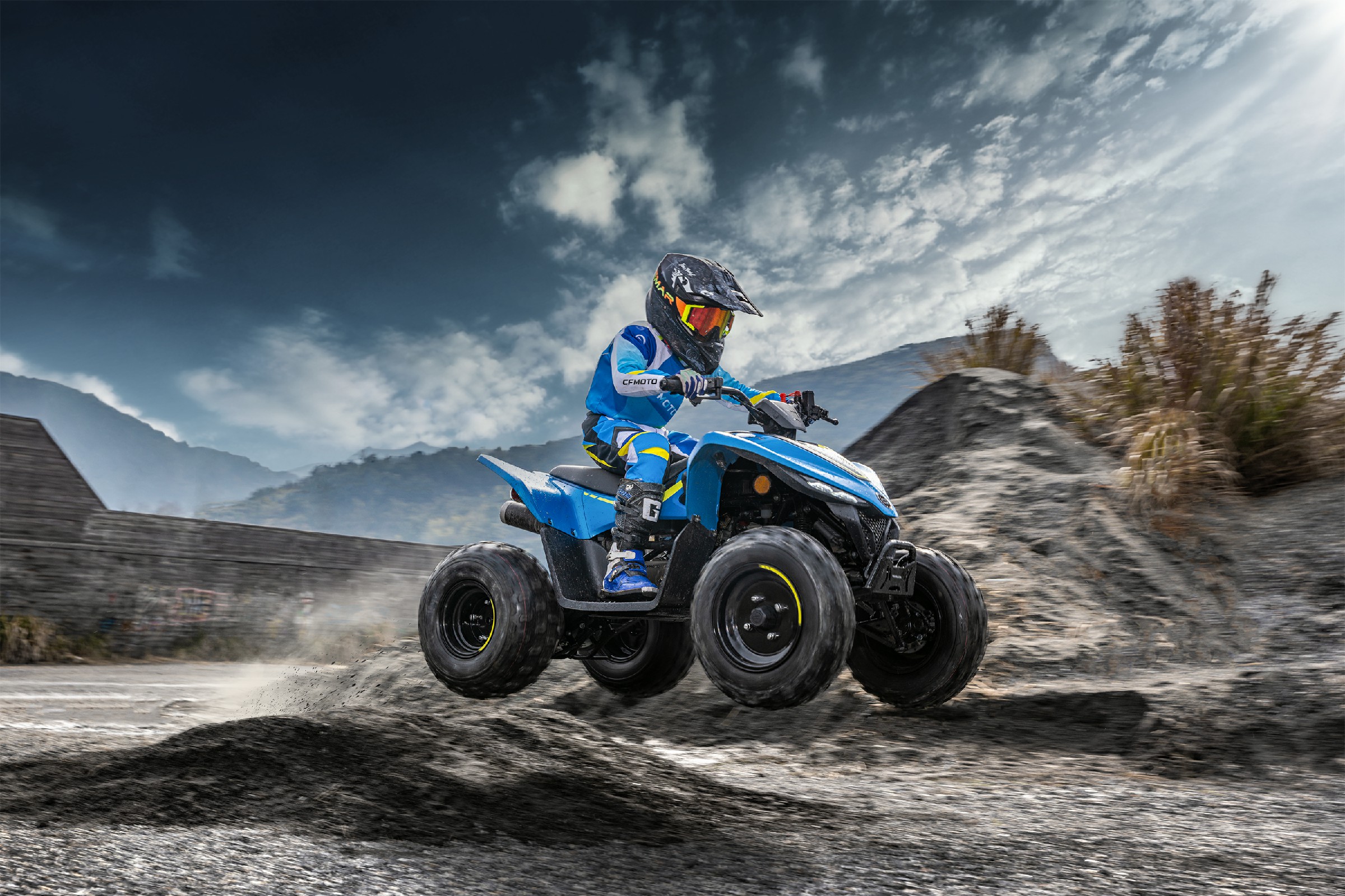 รถ ATV สำหรับเด็ก CFMOTO CFORCE 110 สีแดง ดีไซน์สปอร์ต ถอดแบบรุ่นใหญ่ รถ ATV สำหรับเด็ก CFMOTO CFORCE 110 สีแดง ดีไซน์สปอร์ต ถอดแบบรุ่นใหญ่