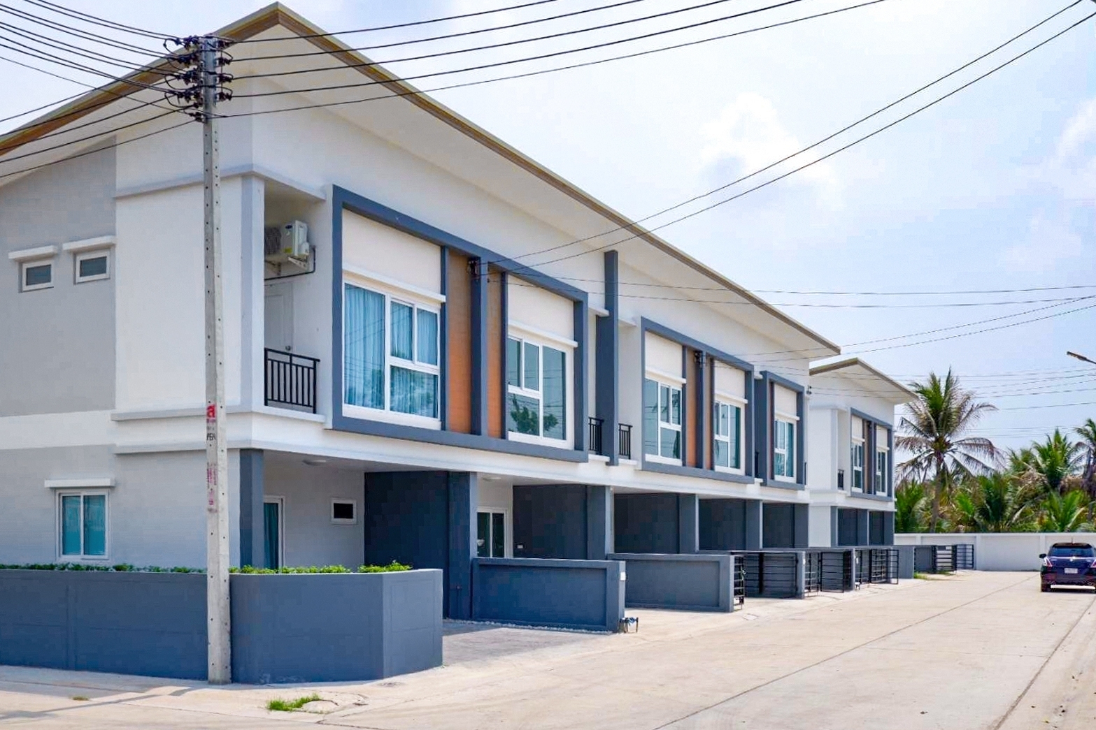 บ้านทาวน์โฮม 2 ชั้น 3 นอน 3 น้ำ อุไรสิริ ไลท์ ดอนทอง x ประชาสุข  บ้านจัดสรร ฉะเชิงเทรา ทาวน์โฮม ฉะเชิงเทรา