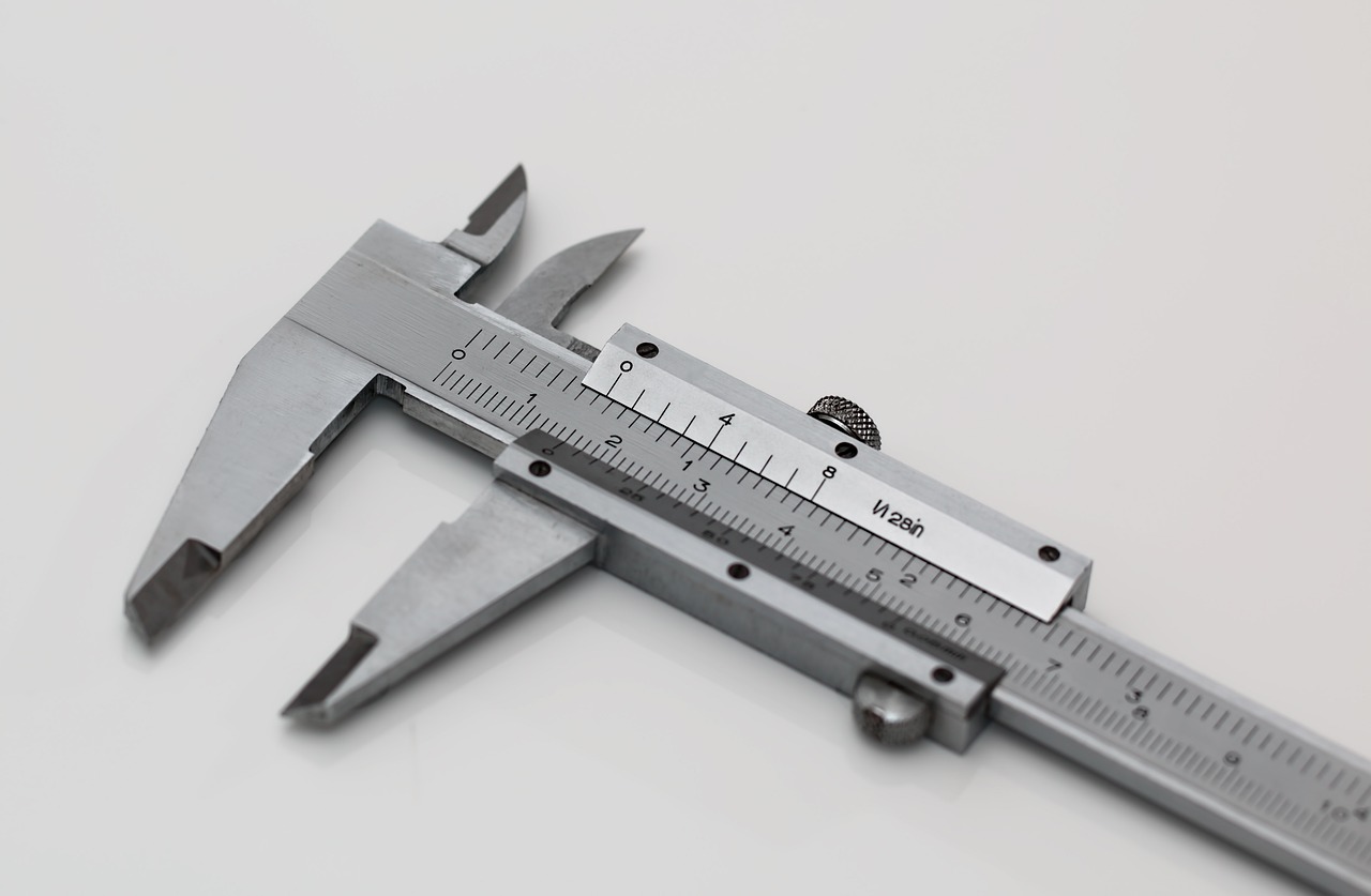 Use of Measuring Instruments 5 vernier caliper 452987 1280