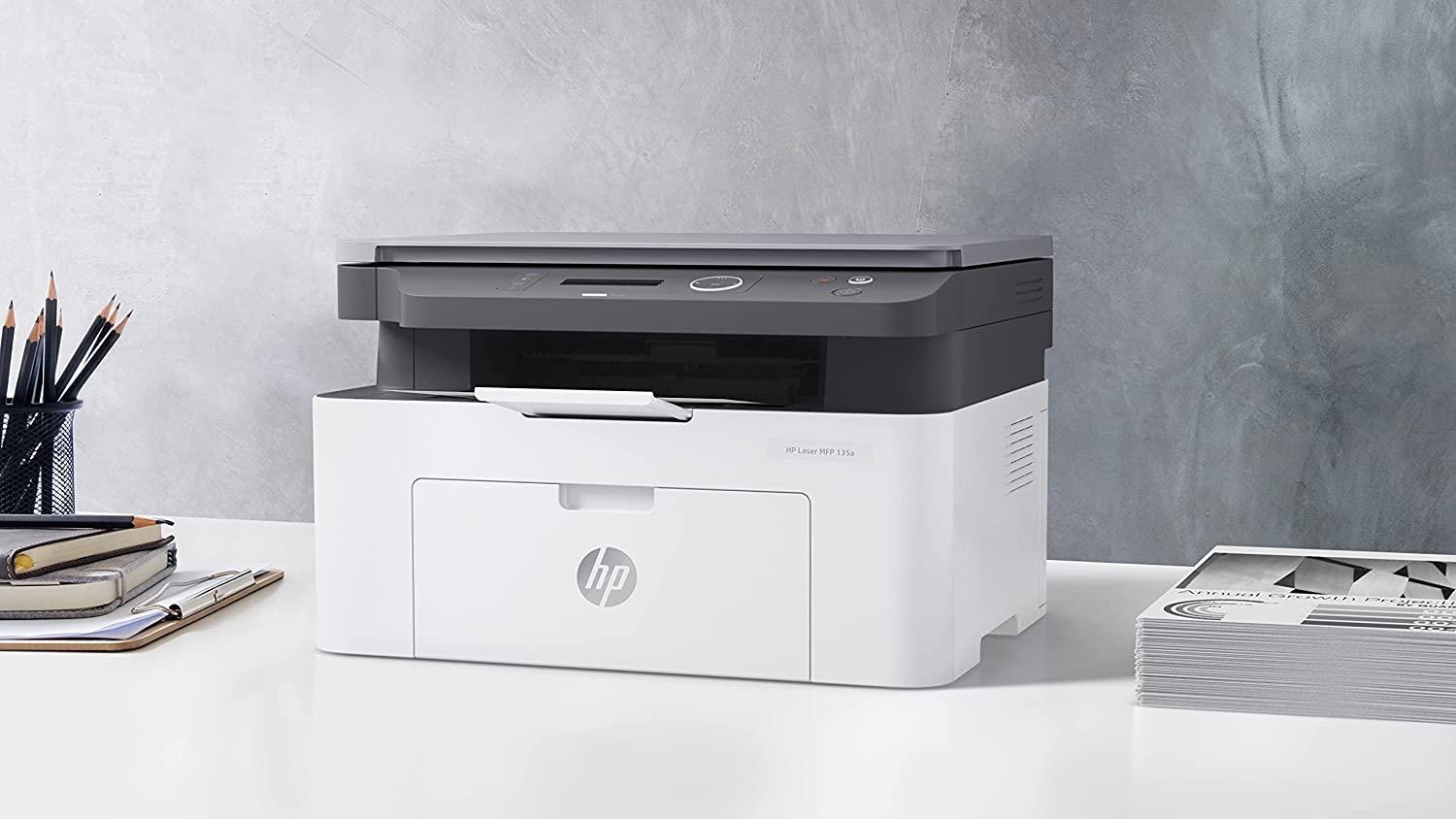 HP LaserJet Pro MFP 135a HP LaserJet Pro MFP 135a