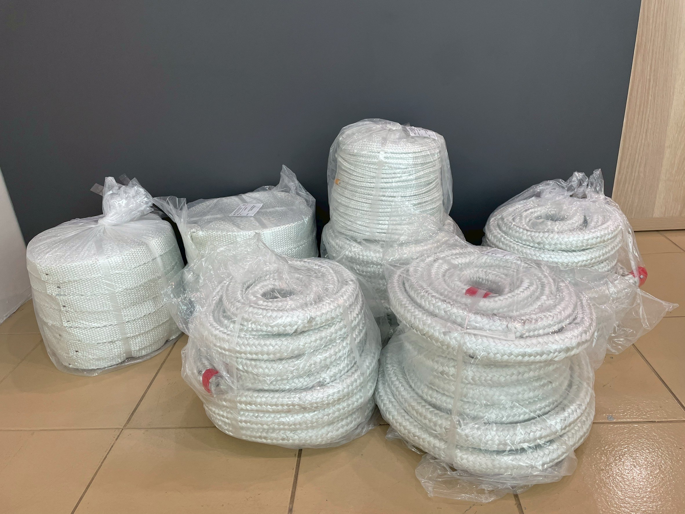 Scabers Rope Fiberglass Braided Rope | High-Temperature Resistant Industrial Seal
