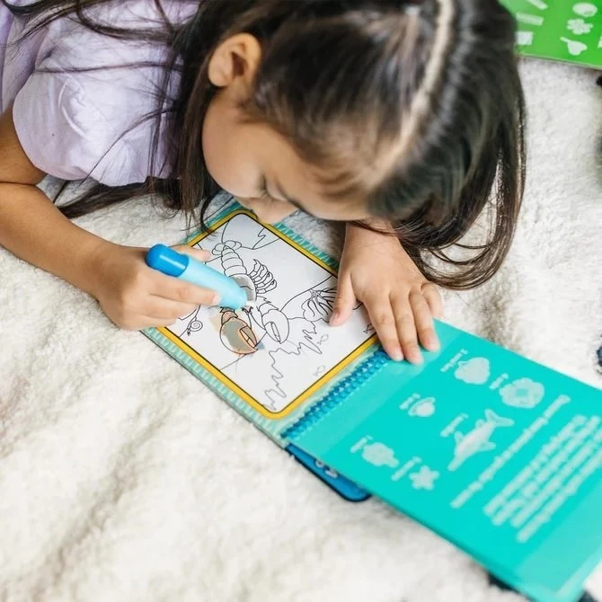 Melissa & Doug Water Wow สมุดระบายสีด้วยน้ำรียูสซาเบิล พร้อมปากกาแบบเติมน้ำได้ (2) Melissa & Doug Water Wow สมุดระบายสีด้วยน้ำรียูสซาเบิล พร้อมปากกาแบบเติมน้ำได้ (2)