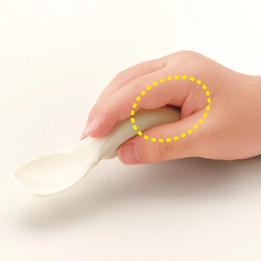 RICHELL T.L.I. ช้อนส้อมเด็ก ด้ามหนีบ พร้อมกล่อง Pinch Grip Spoon & Fork