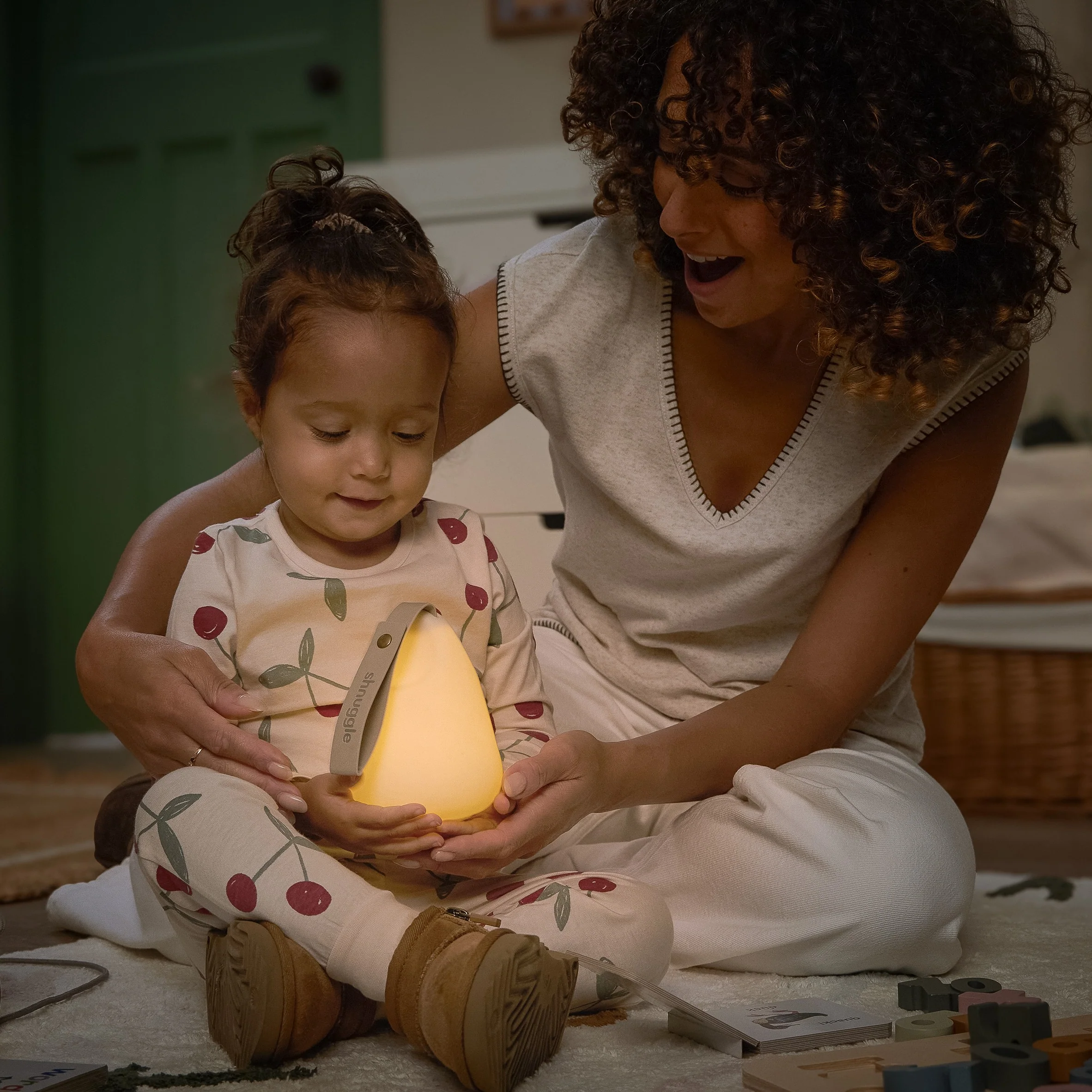 SHNUGGLE Moonlight Plus