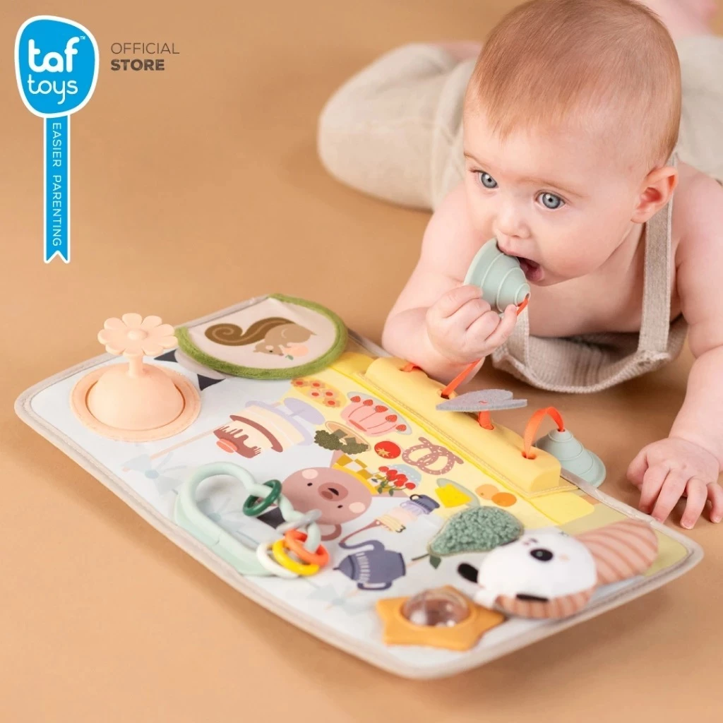Taf Toys กระดานของเล่นเสริมพัฒนาการ Peek, Pop & Play Station (6m+)