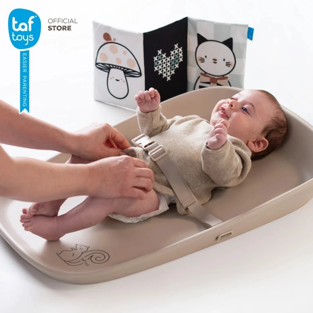 Taf Toys เบาะเปลี่ยนผ้าอ้อม Sensory Tales Changing Mat (0m+) Taf Toys เบาะเปลี่ยนผ้าอ้อม Sensory Tales Changing Mat (0m+)