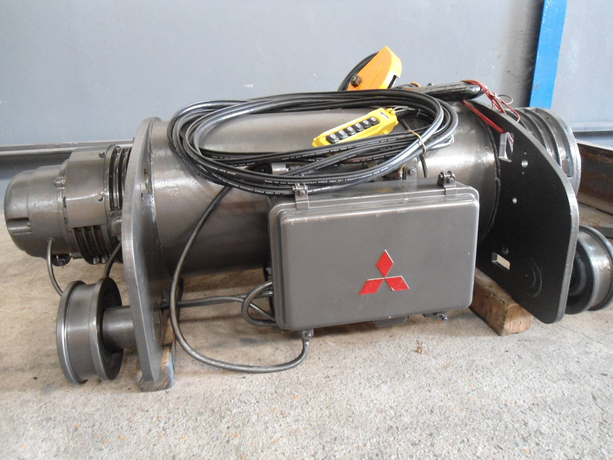 รอกไฟฟ้ามือสองราคาถูก