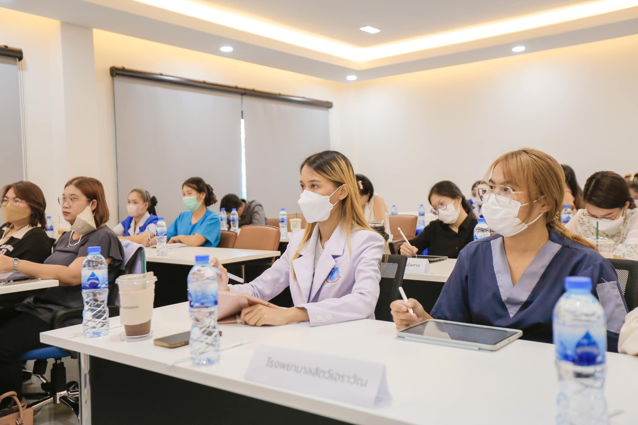 ระเบียบข้อปฏิบัติของโรงพยาบาลสัตว์ในเครือเอราวัณในการรับฝากสัตว์ป่วยใน ระเบียบข้อปฏิบัติของโรงพยาบาลสัตว์ในเครือเอราวัณในการรับฝากสัตว์ป่วยใน