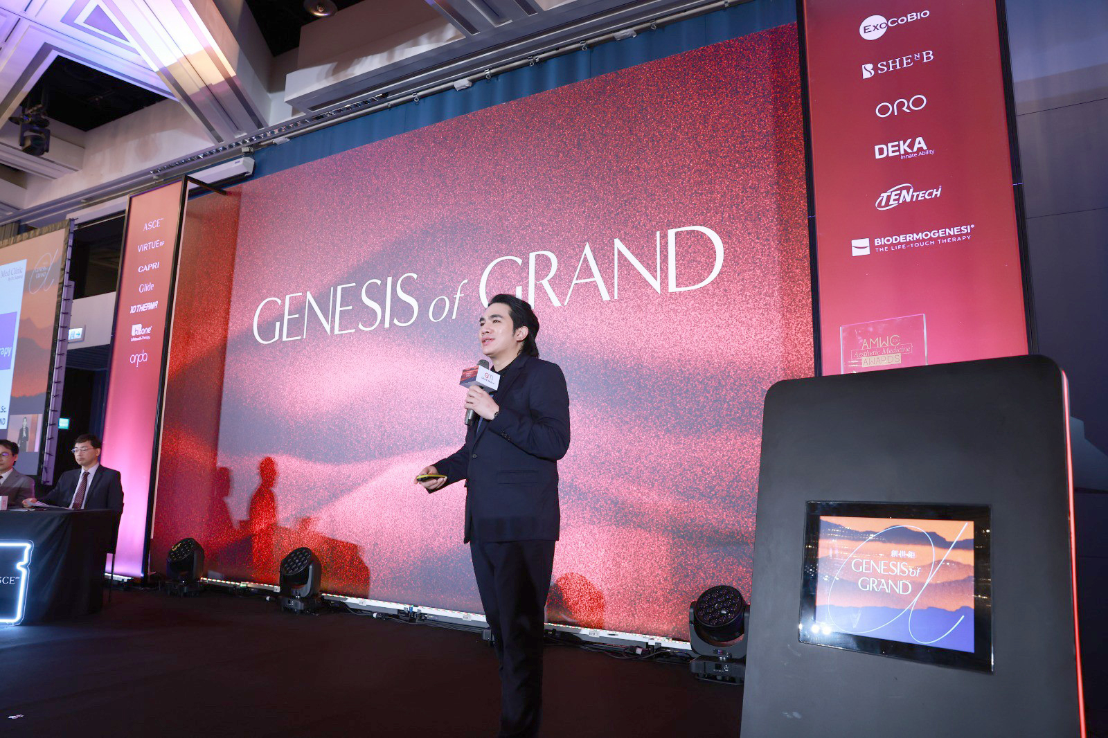 หมอรุจ ผศ. นพ. ศุภะรุจ เลื่องอรุณ ได้รับเกียรติร่วมบรรยายแชร์เทคนิคการดูแลปัญหาผิวหนัง เช่น หลุมสิว แผลเป็น ปัญหาเส้นผม ฝ้า กับแพทย์ผู้เชี่ยวชาญระดับแนวหน้าของประเทศไต้หวัน เช่น หมอรุจ ผศ. นพ. ศุภะรุจ เลื่องอรุณ ได้รับเกียรติร่วมบรรยายแชร์เทคนิคการดูแลปัญหาผิวหนัง เช่น หลุมสิว แผลเป็น ปัญหาเส้นผม ฝ้า กับแพทย์ผู้เชี่ยวชาญระดับแนวหน้าของประเทศไต้หวัน เช่น