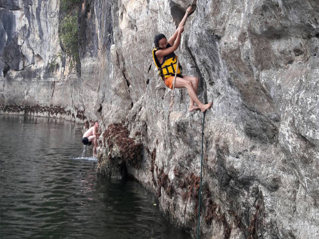 travel lampang kiewlomdam rafting karaoke kayaking swimming fishing rock climbing caving camping