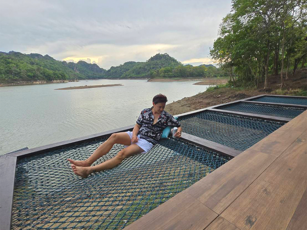 ล่องแพ คาราโอเกะ พายเรือ เล่นน้ำ ตกปลา ปีนหน้าผา ชมถ้ำ เขื่อนกิ่วลม ลำปาง