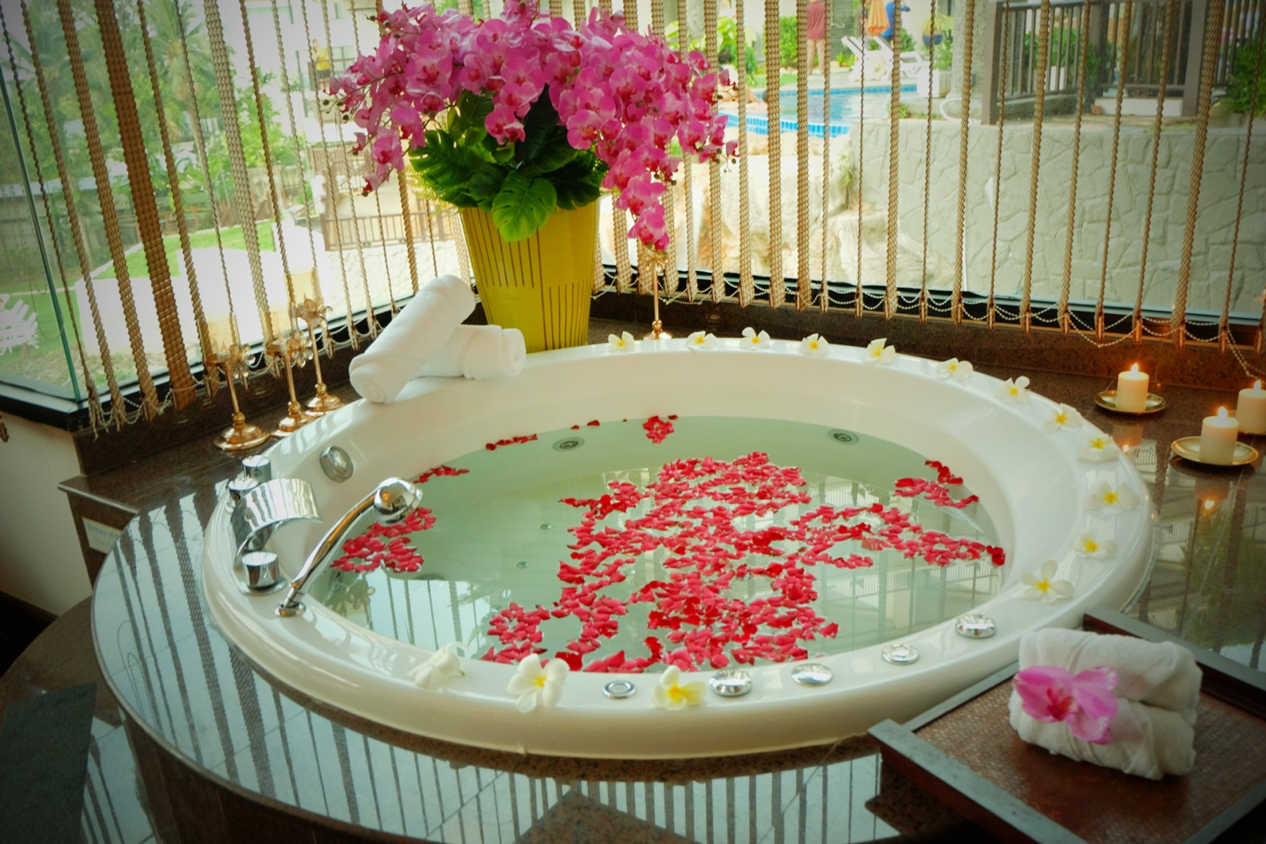 Nil Spa Massage In Garden Cliff Resort & Spa Pattaya Chonburi 芭堤雅 水疗 按摩 Паттайя Спа Массаж