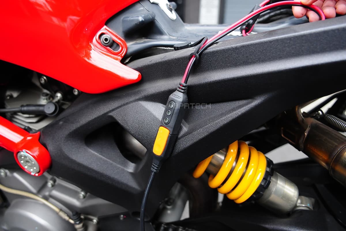 เครื่องชาร์จแบตเตอรี่มอเตอร์ไซค์ CTEK Ducati DDA Adapter เครื่องชาร์จแบตเตอรี่มอเตอร์ไซค์ CTEK Ducati DDA Adapter