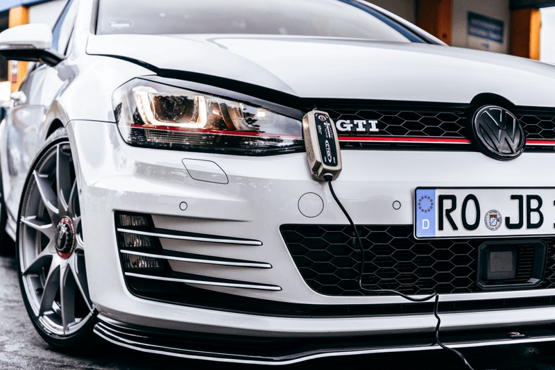 เตรียมรถให้พร้อมก่อนเร่ง! ด้วยเครื่องชาร์จแบตเตอรี่ CTEK