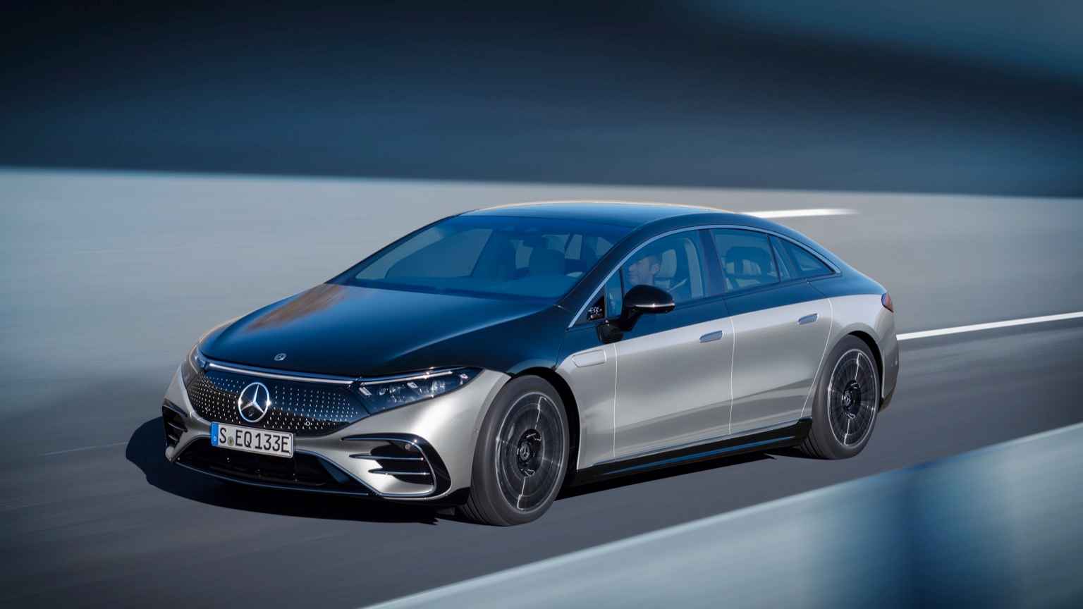 Mercedes-EQS 450+ รถยนต์ไฟฟ้าวิ่งไกลสุดอันดับ 1 Mercedes-EQS 450+