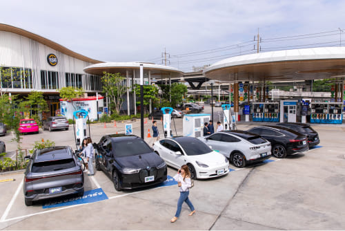 สถานีชาร์จรถไฟฟ้าของ PTT สถานีชาร์จรถไฟฟ้าของ PTT