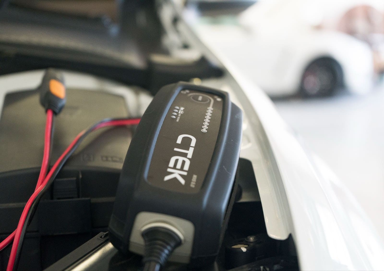 เครื่องชาร์จแบตเตอรี่ CTEK อุปกรณ์เสริมรถยนต์ ที่ควรมีติดบ้าน เครื่องชาร์จแบตเตอรี่ CTEK อุปกรณ์เสริมรถยนต์ ที่ควรมีติดบ้าน