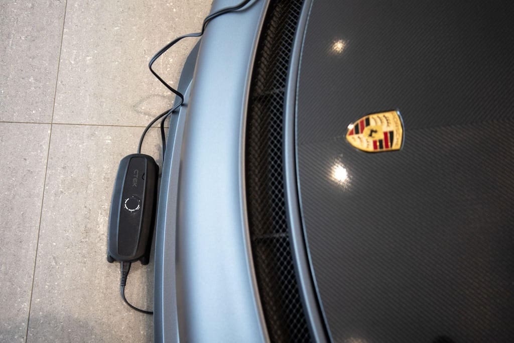 CTEK รุ่น CS ONE ชาร์จแบตเตอรี่ LFP ได้ CTEK รุ่น CS ONE ชาร์จแบตเตอรี่ LFP ได้