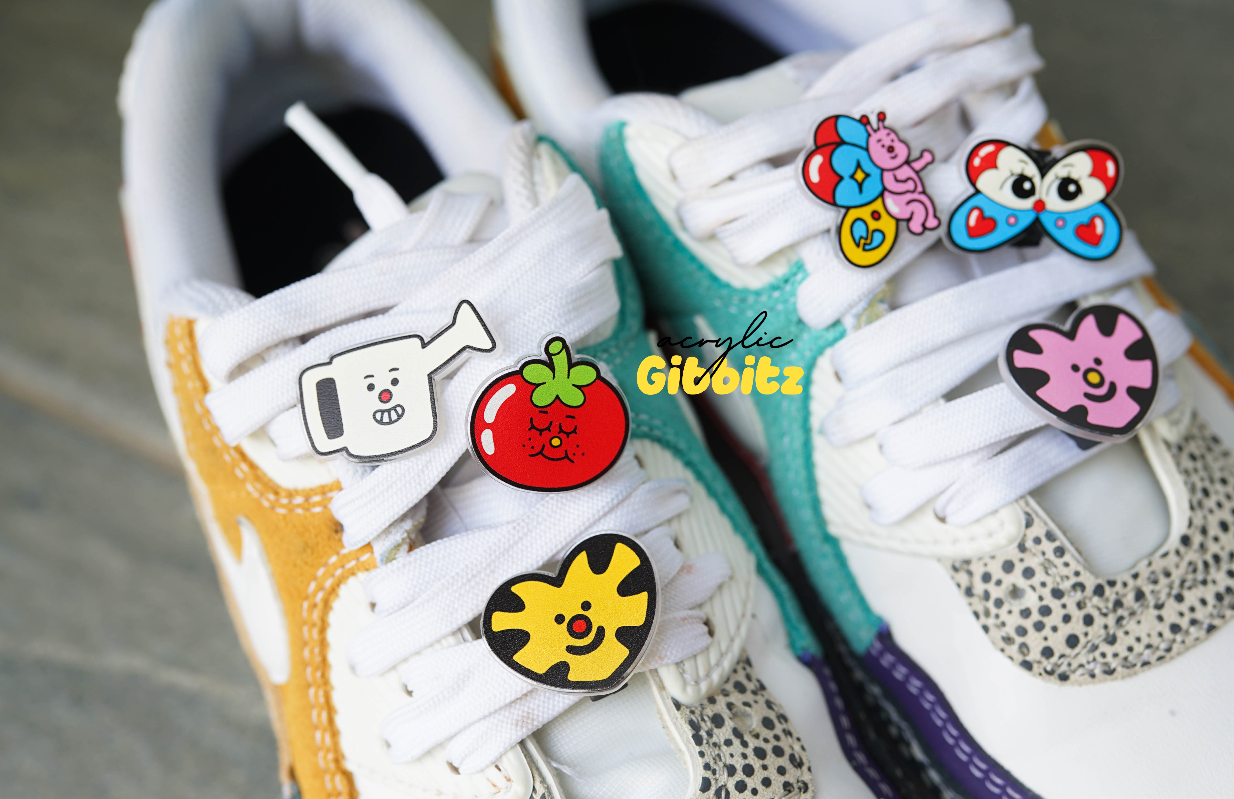 ตุ๊กตาติดเชือกรองเท้า  ตุ๊กตาติดเชือกรองเท้า