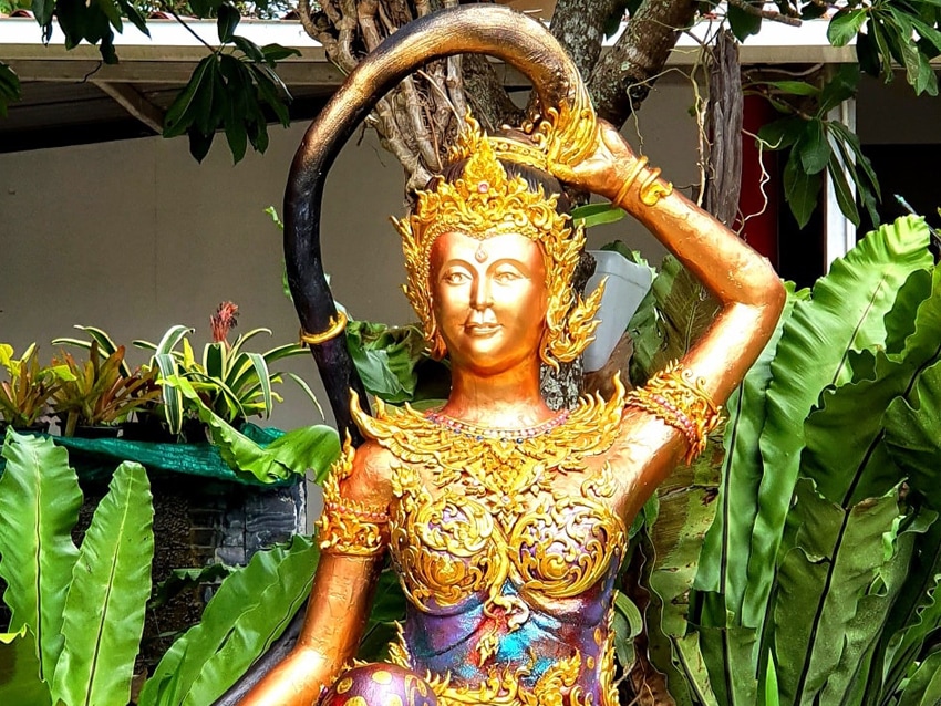 พระแม่ธรณี